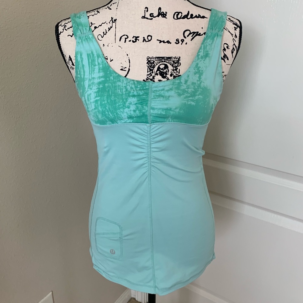 Lululemon Teal Tank w/ Scrunch Detail & Pocket 4